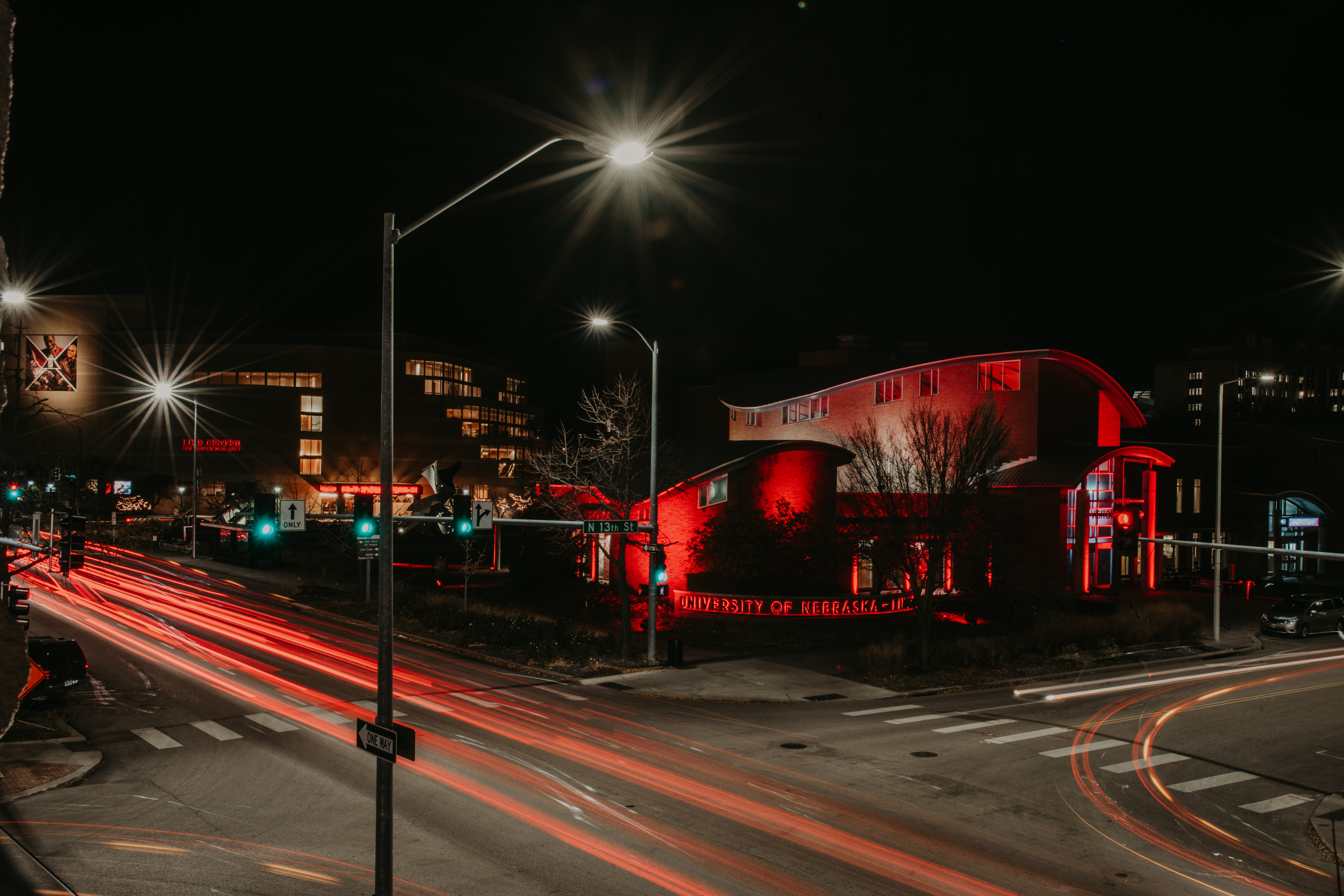 Visitor Center Glow Big Red