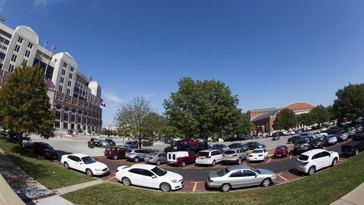 A project that begins in late December will change traffic flow and parking in the Memorial Loop Roadway that connects Memorial Stadium to Vine Street.