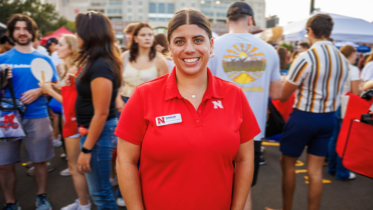 Kalan Walters stands in the crowd during the Chancellor's BBQ.