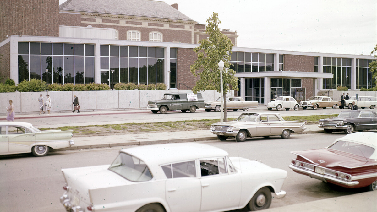  An exterior view of the Nebraska Union from 1964 shows the edition completed in 1959.