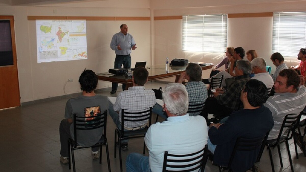 Mark Svoboda teaching a group in rural Argentina how to develop a drought early warning system. (Courtesy photo)