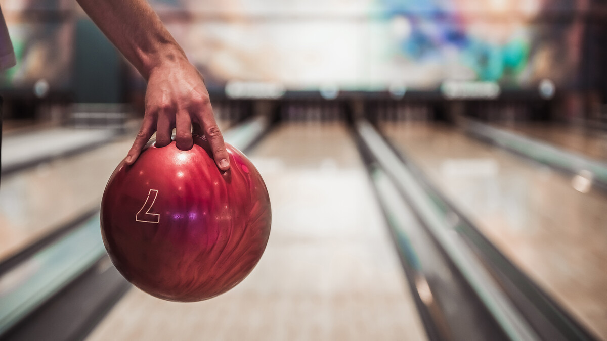 Man holding bowling ball