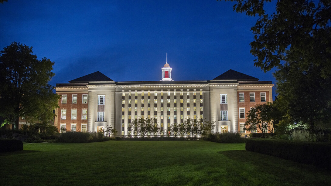 Nebraska's Love Library at night