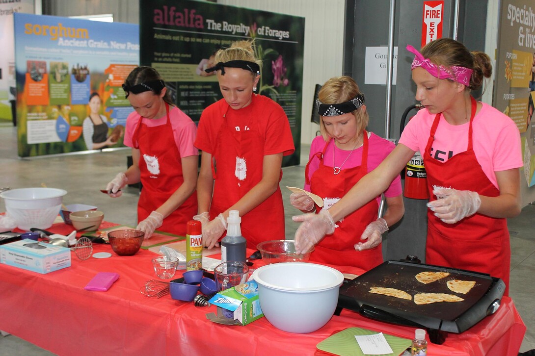 Youth participate in the 2015 Nebraska Mystery Foods Event at the Raising Nebraska exhibit in Grand Island. (Courtesy photo/Raising Nebraska)
