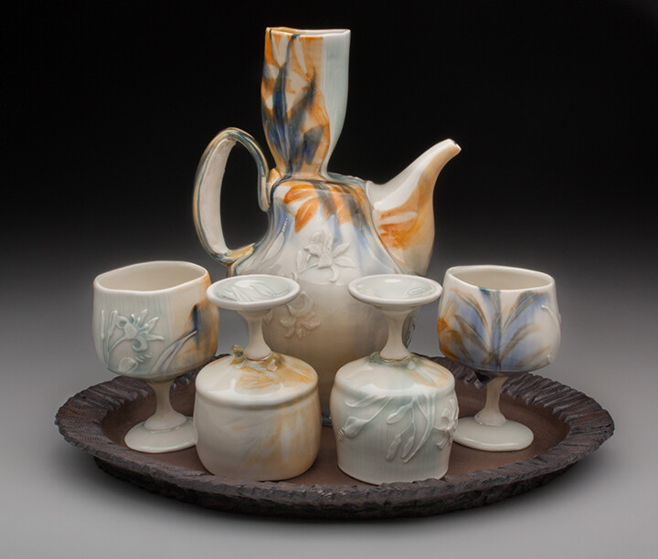 Taylor Sijan, “Wine Set,” porcelain, stoneware, epoxy, 10” x 7” x 5.5” (ewer), 4.5” x 3” x 3” (cups), 1” x 15” x 12” (tray), 2020.