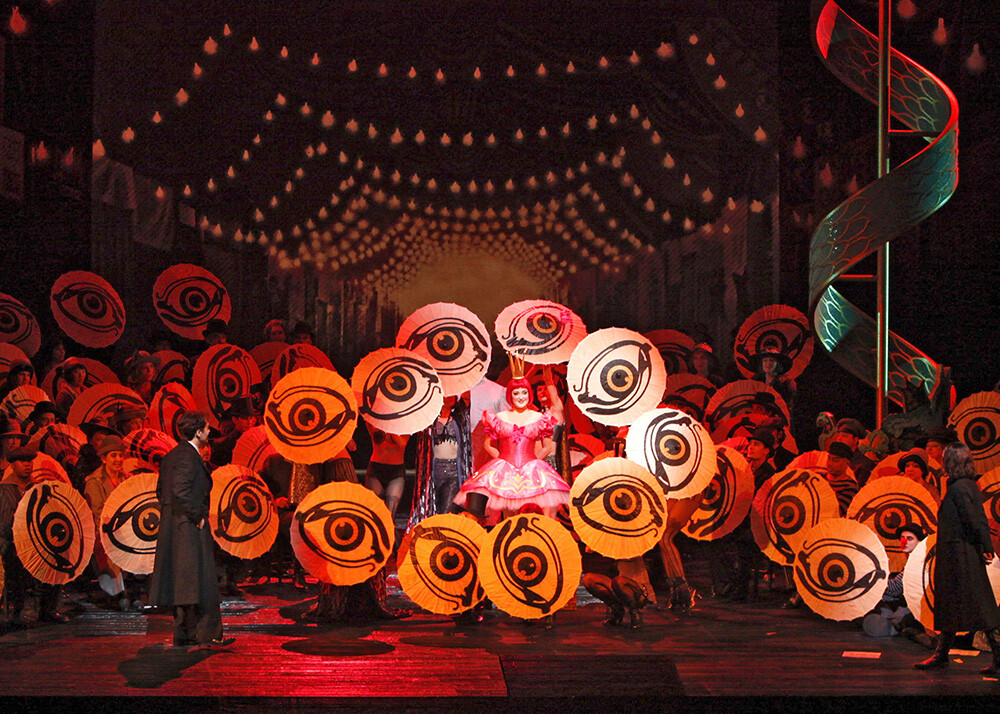 "Les Contes D'Hoffmann"
